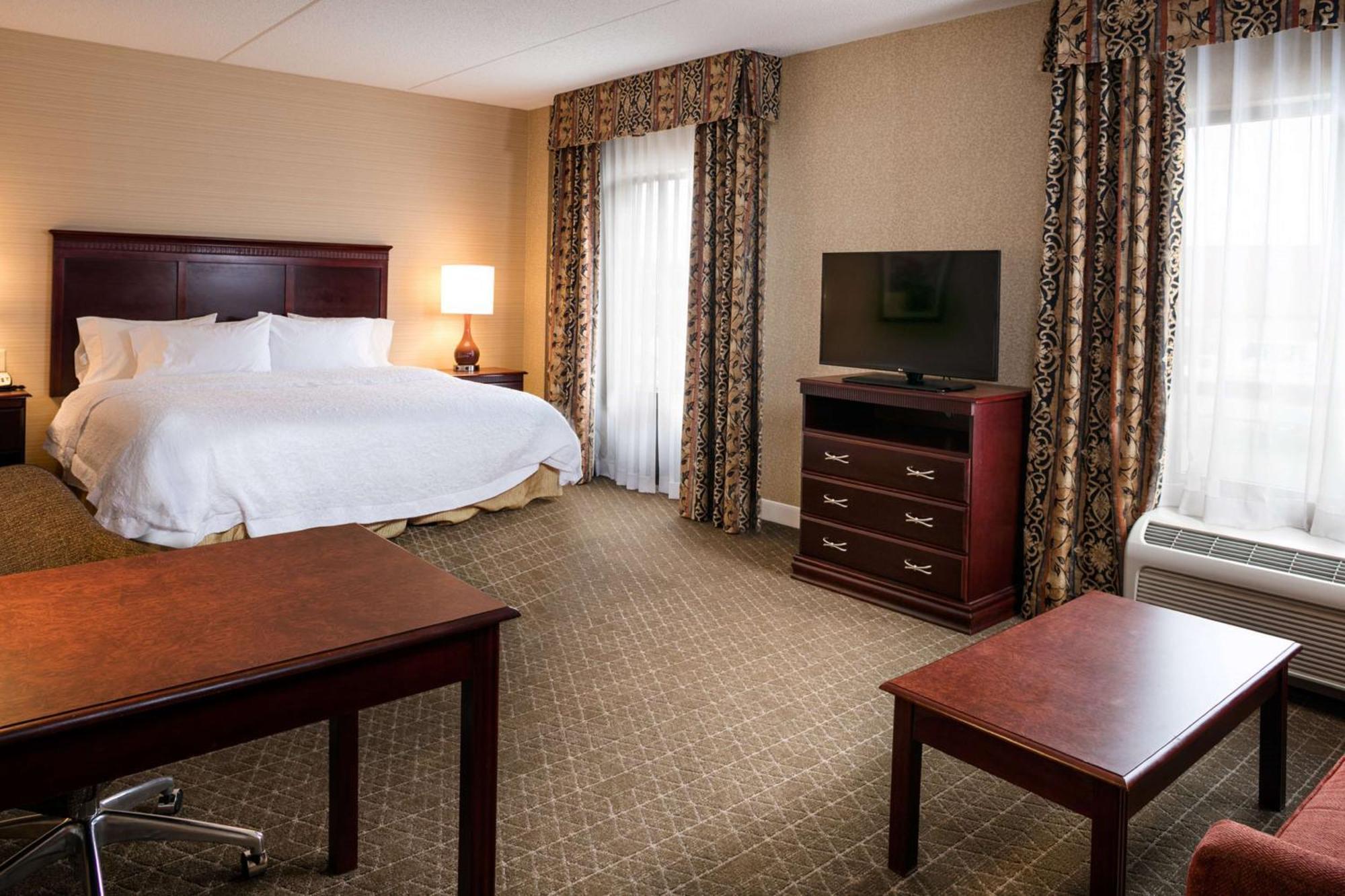 Hampton Inn & Suites Toledo-Perrysburg Rossford Exterior foto