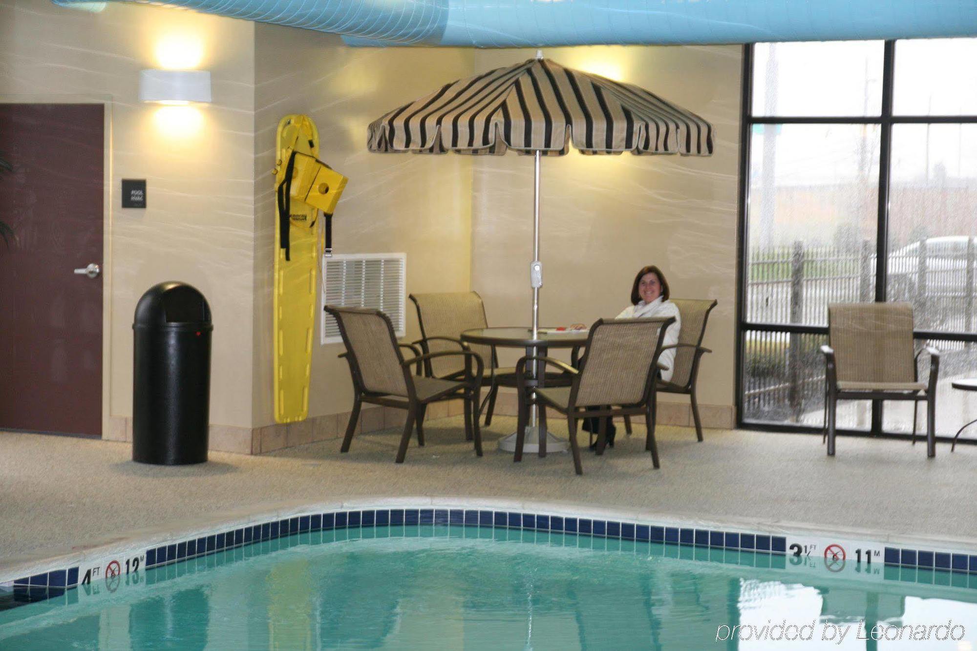 Hampton Inn & Suites Toledo-Perrysburg Rossford Facilidades foto